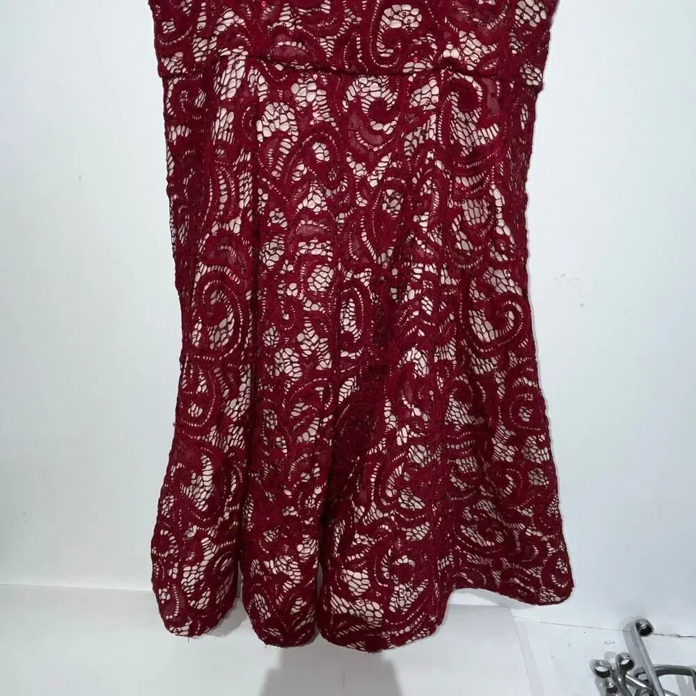 My Michelle Women's Maroon Lace‎ Overlay Sleeveless Mini Dress Size 7 NWT